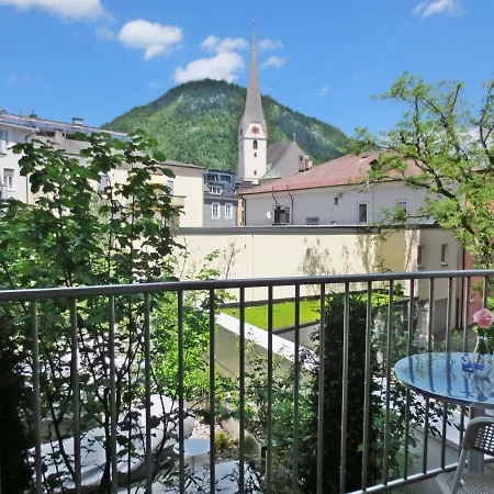 Wolke, Apartment Mit Balkon Am Fluss, Top-Lage Bad Ischl