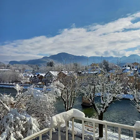 شقة Wolke, Kleines Mit Balkon Am Fluss, Zentrum باد اسشي
