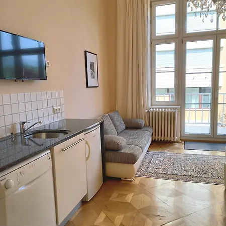Wolke, Kleines Apartment Mit Balkon Am Fluss, Zentrum Apartment Bad Ischl
